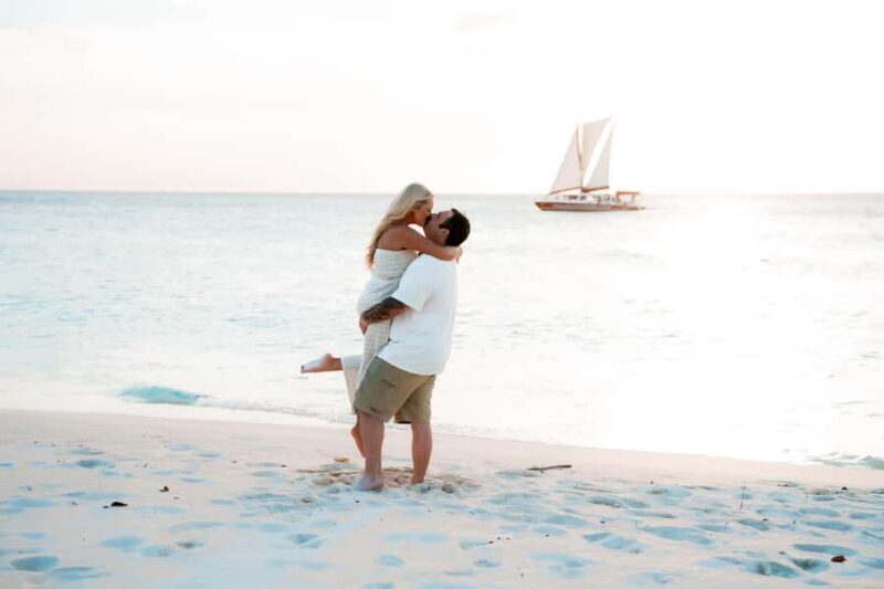 Private Vacation Photoshoot with Photographer in Key West - Key Points