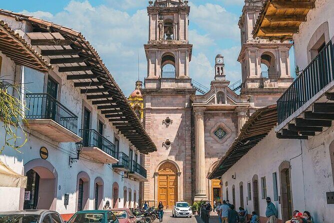 Private Valle de Bravo Day Trip from Mexico City - FAQ — Frequently Asked Questions