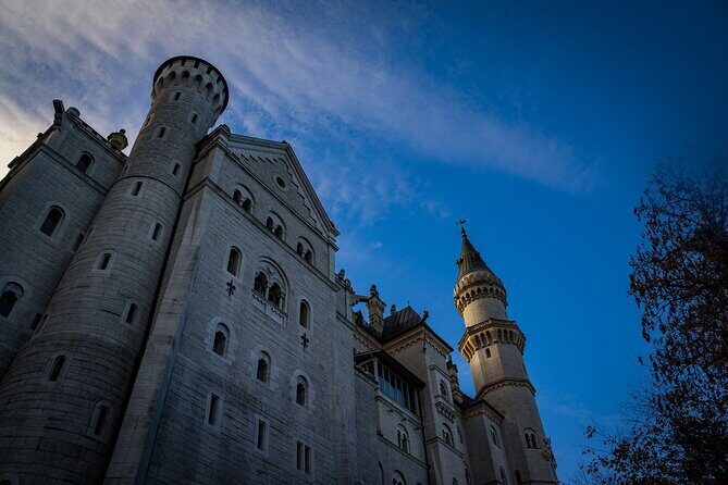 Private Van Tour to Royal Castle of Neuschwanstein from Munich - Transportation and Comfort