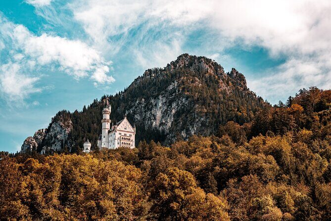Private Van Tour to Royal Castle of Neuschwanstein from Munich - Authenticity and Local Flavor