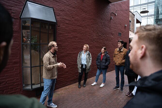 Private Vancouver City Highlights 2 Hour Walking Tour - Key Points