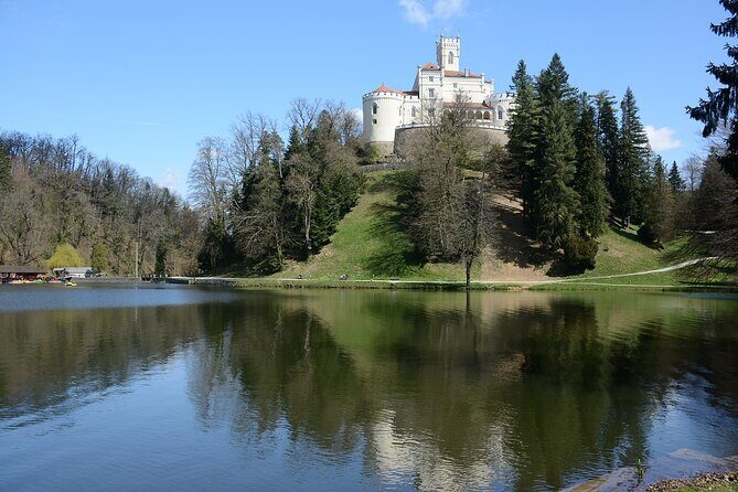 Private Varadin and Trakoan Castle Tour from Zagreb - Key Points