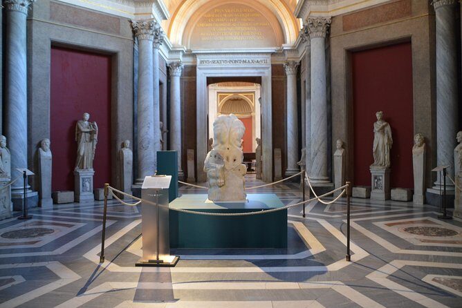Private Vatican Museums and St. Peter's Basilica Early Bird Tour - A Unique Vatican Experience: Early Bird Access with a Private Guide