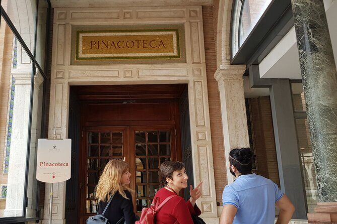 Private Vatican Museums Hidden Gems Tour with Optional Pick-Up - The Art of the Pinacoteca