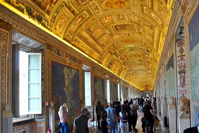 PRIVATE Vatican, Sistine Chapel & St. Peter's Basilica (shortcut) - Pricing and Overall Value
