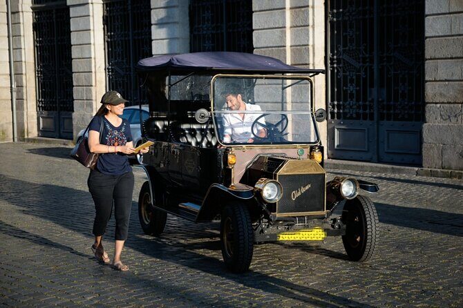 Private Vintage City Tour in a Ford T Electric - Key Points
