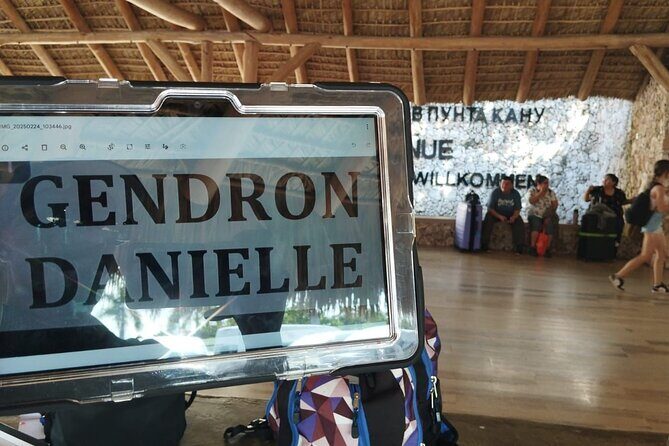 Private Vip and Minivan Punta Cana Round Trip Airport Transfer - Frequently Asked Questions