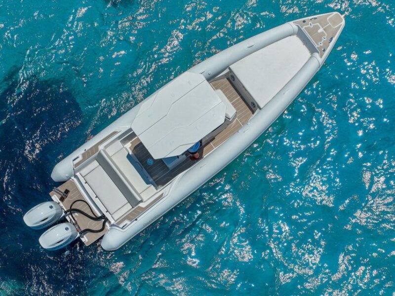 Private VIP boat tour in cyclades - An In-Depth Look at the Cyclades Private Boat Tour