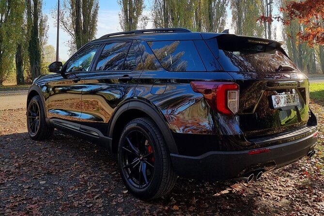 Private VIP transfer with a Ford Explorer from CDG Airport to Paris or return - Quick Overview