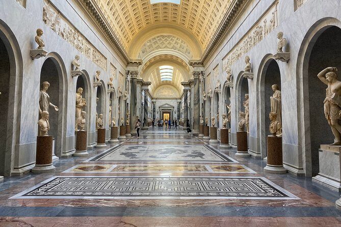 Private VIP Vatican museums Sistine Chapel with tour guide - A Closer Look at the Experience