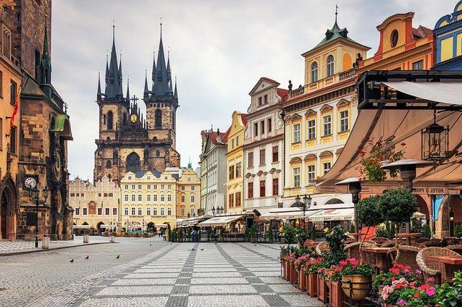 Private walking tour and Boat cruise Best of Prague - A Deep Dive into the Itinerary and Experience