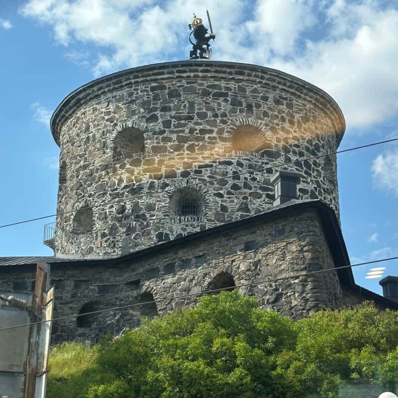 Private Walking Tour Gothenburg: Old Town & Åsa Coastline - Key Points