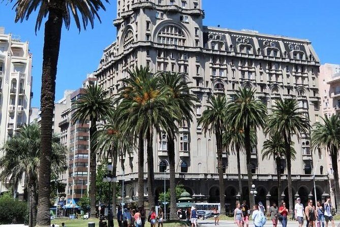 Private Walking Tour in Montevideo - Exploring Montevideo’s Old City: A Walk Through Its Heart