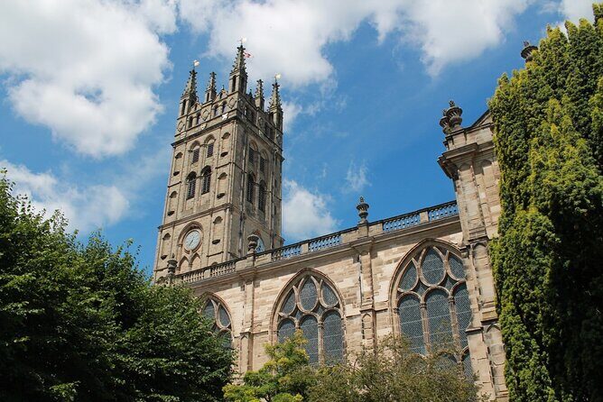 Private Walking Tour in Warwick - Exploring Warwick on a Private Guided Walk