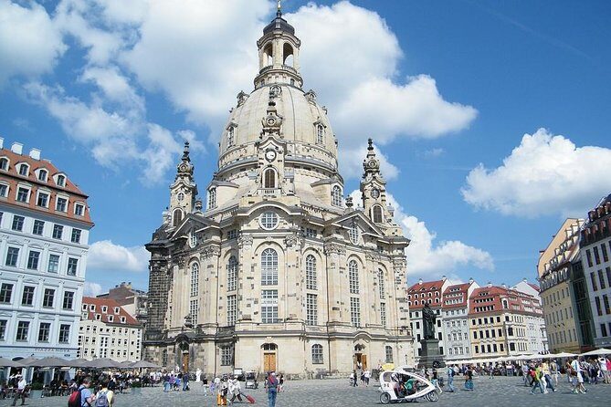 Private Walking Tour of Dresden with official tour guide - FAQs
