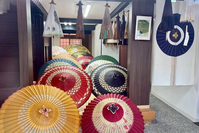 Private Walking Tour of Kanazawa's Crafts and local culture - Who Should Consider This Tour?