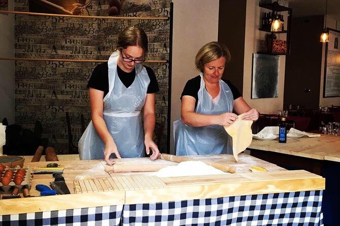 Private Walking Tour of Rome and a Cooking Class - The Cooking Experience: From Kitchen to Table