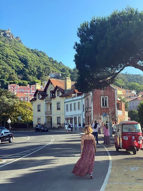 Private walking tour of Sintra village + Quinta da Regaleira - Exploring Sintra with a Private Guided Tour: A Balance of History, Flavor, and Enchantment