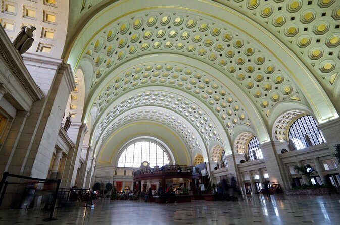 Private Walking Tour of Washington DC Neighborhoods - In-Depth Look at the Tour Experience