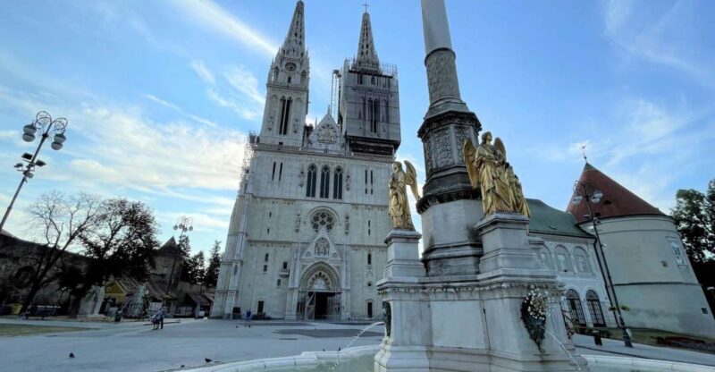 Private Walking Tour of Zagreb - Starting Point and Orientation: Zrinjevac Park