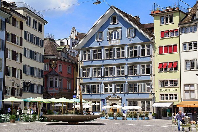 Private Walking Tour of Zurich with private official tour guide - A Deep Dive into Zurich’s Most Enchanting Corners