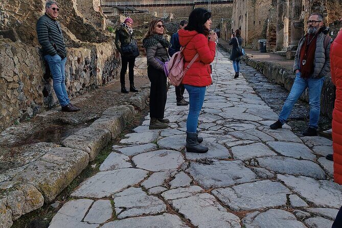 Private Walking Tour through the Historical City of Herculaneum - Key Points