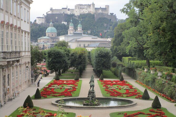 Private walking tour through the old town of Salzburg - The Experience in Practice: Pros and Considerations
