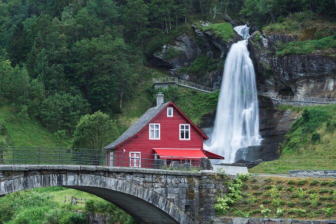 Private Waterfalls and Wonders Tour in Norway - Experience the Best of Norway in a Day: Private Waterfalls and Wonders Tour in Bergen