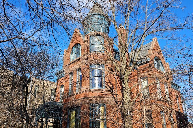 Private Wicker Park and Bucktown Walking Tour - An In-Depth Look at the Wicker Park and Bucktown Experience