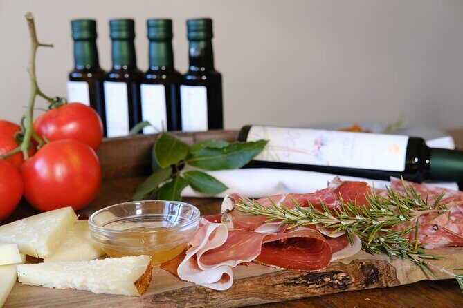 Private wine & EVO Oil Tasting with Tuscan Meal - Who Will Love This Tour?