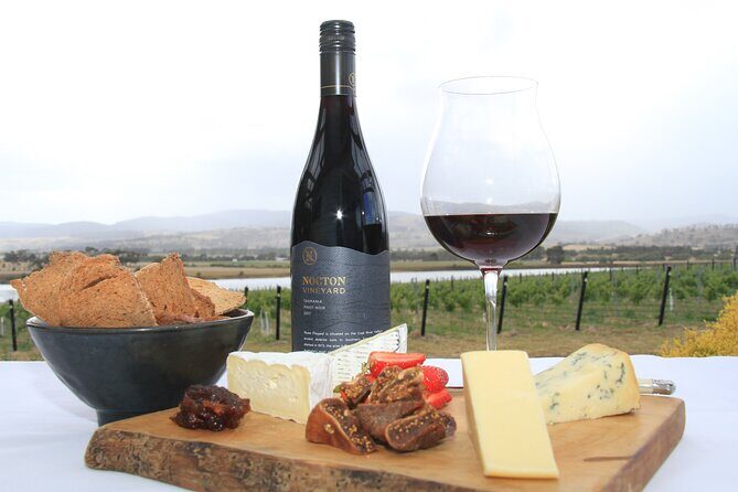Private Winery Tour from Hobart - Richmond Bridge Photo Stop