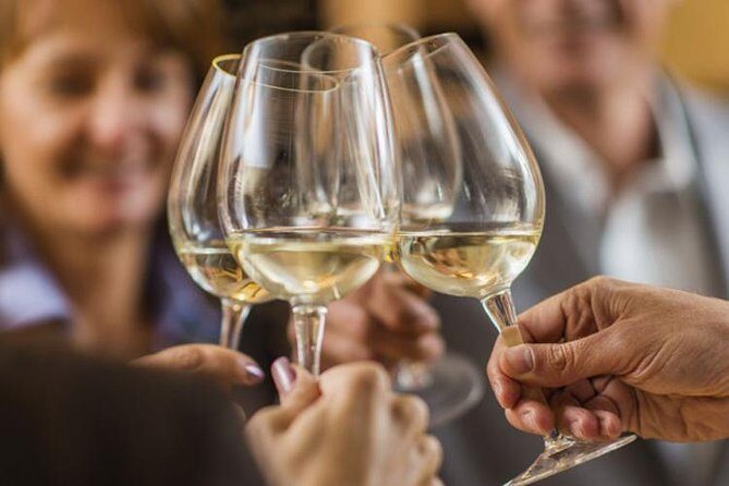 Private Winery Tour of Niagara-on-the-Lake - Diving Deep into the Private Winery Experience