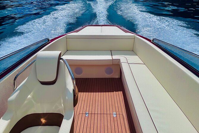 Private wooden boat tour on Lake Como - FAQ