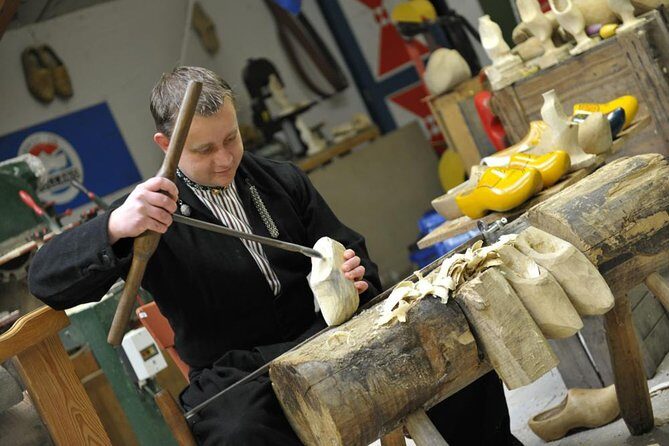 Private Workshop for Wooden Shoe Making in Simonehoeve - Frequently Asked Questions