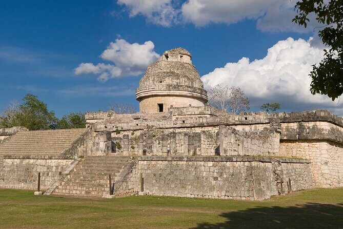 Private World Wonder Discovery Tour in Chichen Itza, Cenote and Valladolid - Discovering Valladolid, a Colonial Gem