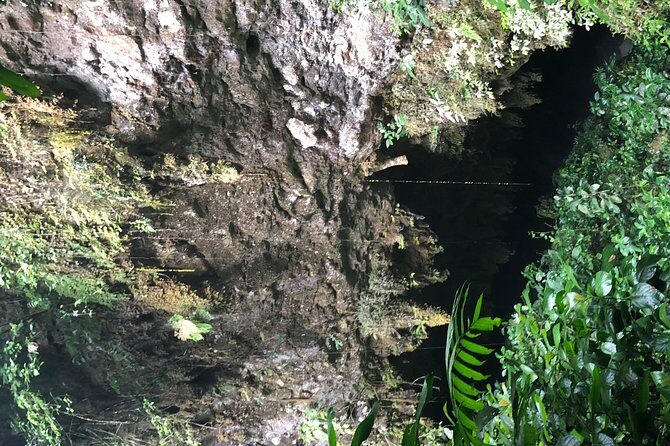 Private Xunantunich Mayan Ruins & Inland Blue Hole Tour from Placencia - Key Points