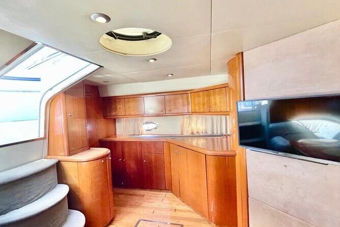 Private Yacht 46 FT Up to 12 People - The Sum Up: Who Is This Tour Best For?