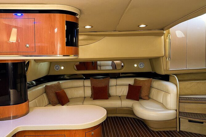 Private Yacht Charter in Miami Sea Ray 500 Sundancer - Final Thoughts: Who Should Book This Yacht?