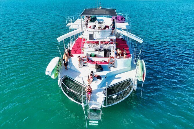 Private Yacht Charter on ChicaFun 1 Waterslides all inclusive - A Memorable Day on the Waters: Private Yacht Charter on ChicaFun 1 Waterslides