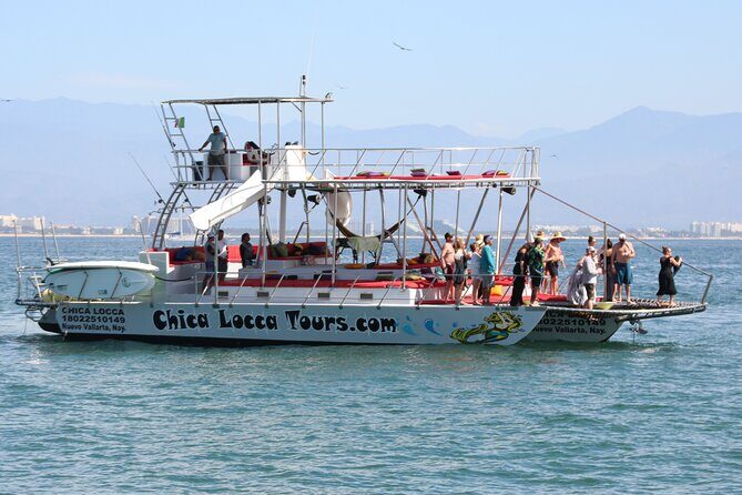 Private Yacht Charter on ChicaFun 1 Waterslides all inclusive - The Sum Up