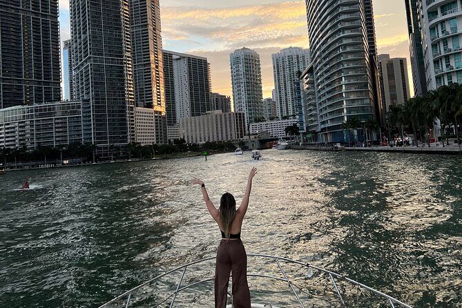 Private Yacht Cruise in Miami Beach - Discover the Charm of a Private Yacht Cruise in Miami Beach