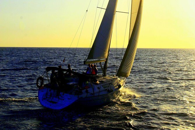 Private Yacht Excursion from Puerto Colon 3 hours - Practical Tips for Your Yacht Trip