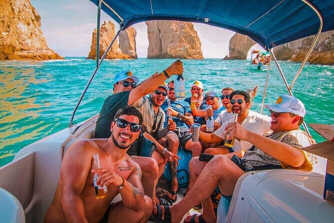 Private Yacht in Los Cabos | 10 PAX & 3 HRS - A Closer Look at the Private Yacht Experience in Los Cabos