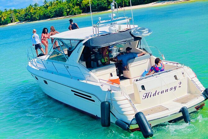 Private Yacht in Punta Cana Exclusive Morning Activity Experience - Who Should Consider This Tour?