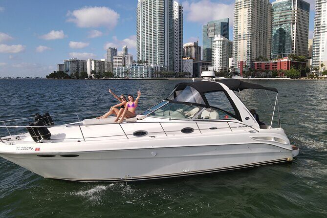 Private Yacht Rental in Miami Up to 12 People - An In-Depth Look at the Miami Private Yacht Experience