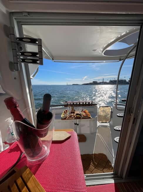 Private yacht tour with wines on board - A Unique Way to See Lisbon: Private Yacht Tour with Wines on Board