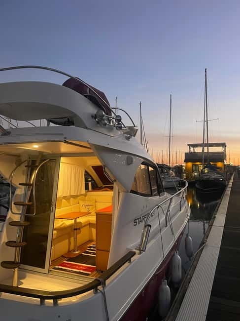 Private yacht tour with wines on board - What to Expect on the Tour