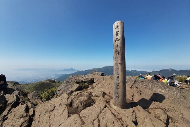 Private Yangmingshan Hiking Day Tour from Taipei - A Deep Dive Into the Yangmingshan Experience
