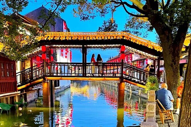 Private Zhujiajiao Water Town Tour with Tea Tasting fromShanghai - Who Should Consider This Tour?