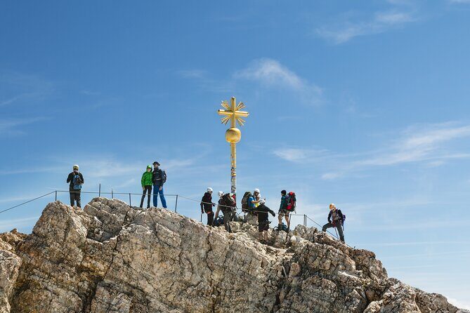 Private Zugspitze & Neuschwanstein Castle, Skip The Line & Lunch - FAQ